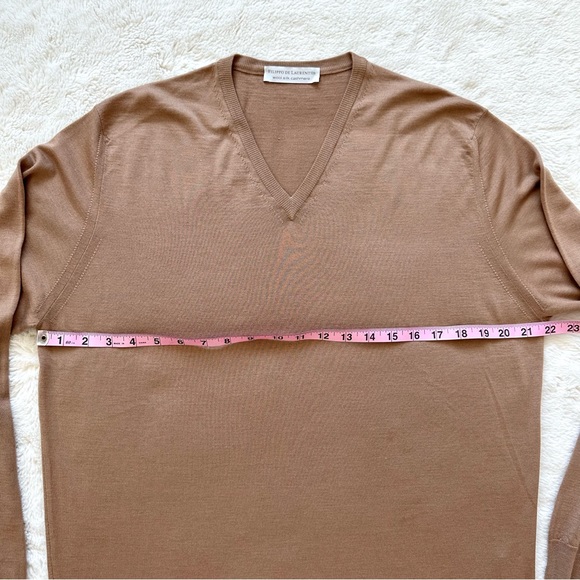 NEW!!! Filippo de Laurentis men’s cardigan size 54 or L Retail 550$! - Picture 7 of 8